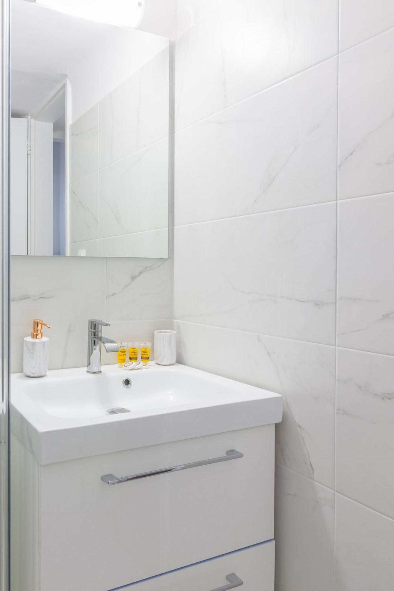 דירות אתונה Great House W/ Private Parking מראה חיצוני תמונה